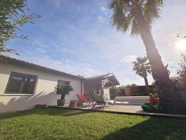 Maison 4 pièce(s) 106 m2 LE TEICH