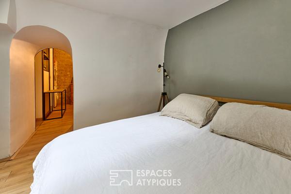 Rez-de-chaussée atypique proche Bastille