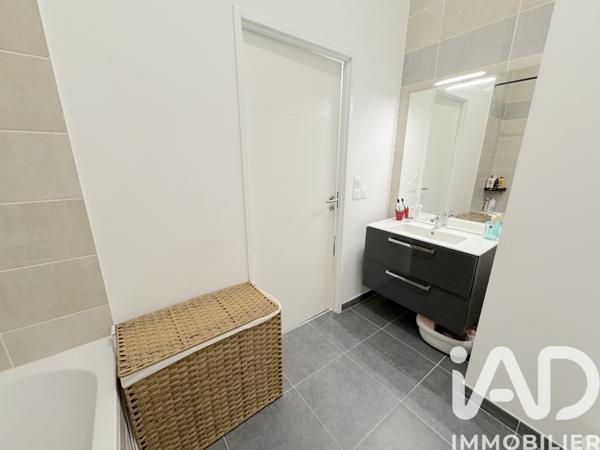 Appartement à vendre 3 pièces 65 m² Asnières-sur-Seine