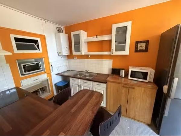 Rezé appartement T5 avec terrasse S-O 199 000 € FAI REF : 3542MG – nantes Sud Immobilier