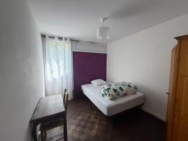 Rezé appartement T5 avec terrasse S-O 199 000 € FAI REF : 3542MG – nantes Sud Immobilier