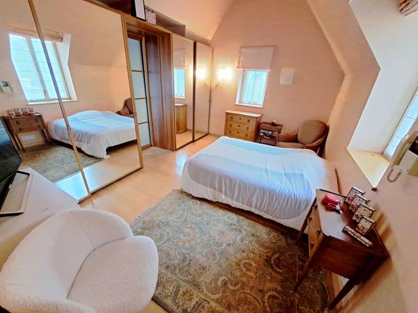 Concarneau - Appartement de 93 m² + jardin les pieds dans l'eau