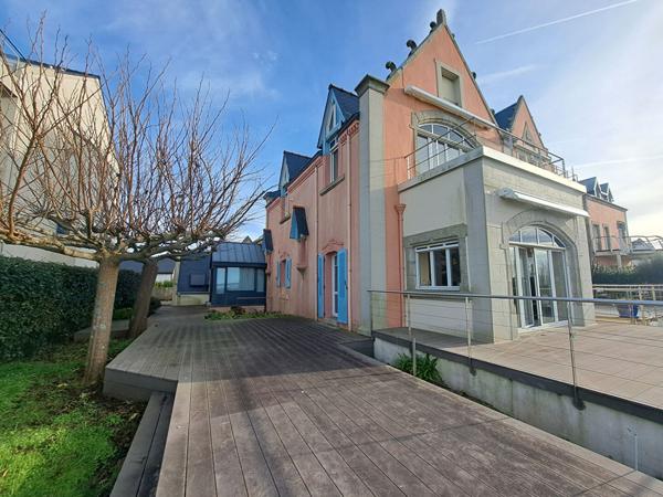 Concarneau - Appartement de 93 m² + jardin les pieds dans l'eau