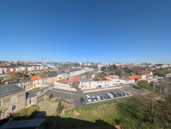 Appartement à vendre |  La Roche-sur-Yon |  2 pièces | 55 m²