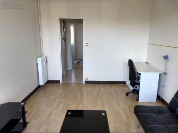 Appartement à louer à Laval en Mayenne (53000), ref : 53006-L271