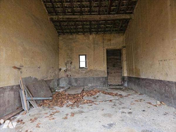 Ancienne Ecole à réhabiliter