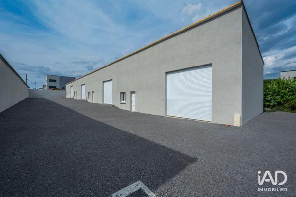 Location local d’activité 100 m² Saint-Sernin