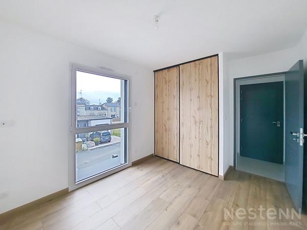 A VENDRE Maison contemporaine 4 chambres avec garage et jardin