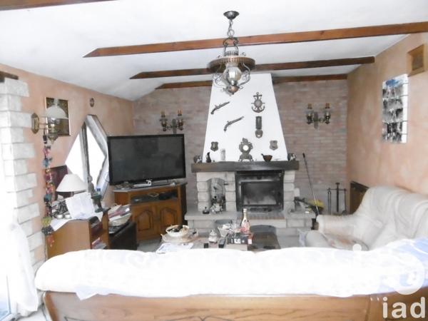 Maison à vendre 10 pièces 186 m² Saint-Maurice-Colombier