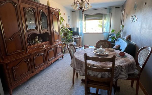 Appartement à vendre    3 pièces • 63 m2 Marseille 14