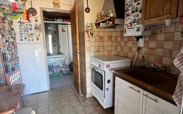 Appartement à vendre    3 pièces • 63 m2 Marseille 14