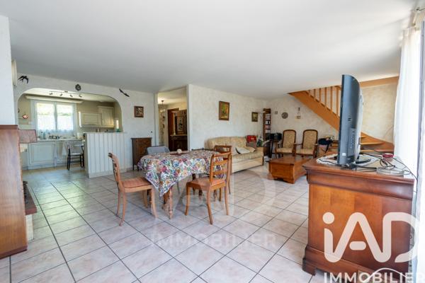 Maison à vendre 6 pièces 107 m² Jouars-Pontchartrain