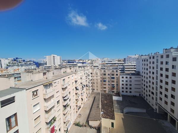 Appartement Marseille 2/3 pièce(s)- 47m2