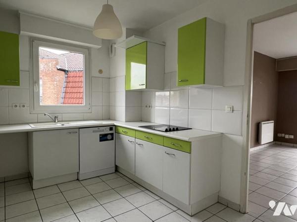 LILLE-LOMME Appartement lumineux avec balcon et garage