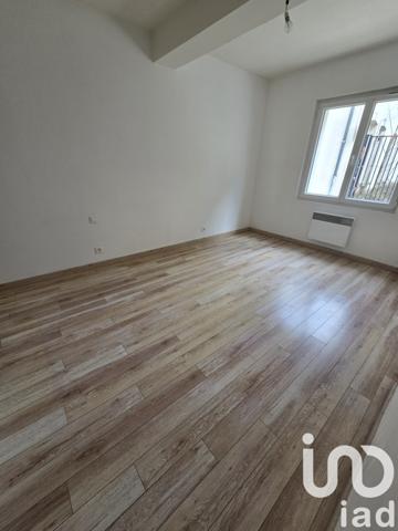 Immeuble à vendre 143 m² Dormans