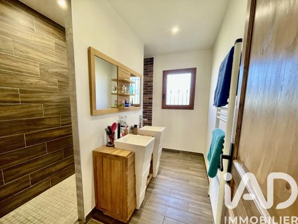 Maison à vendre 5 pièces 113 m² Méjannes-le-Clap