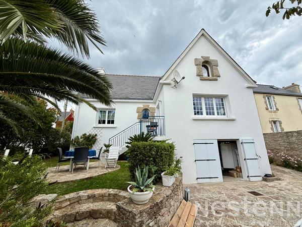 QUIBERON - Grande plage à pied pour cette Maison de 126 m² au sol avec sous-sol
