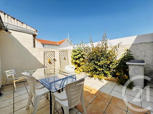 Maison à vendre  2 pièces - 36,40 m 2   FOURAS  - 17