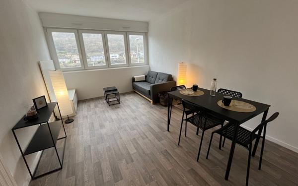 Appartement à louer    2 pièces •  Algrange