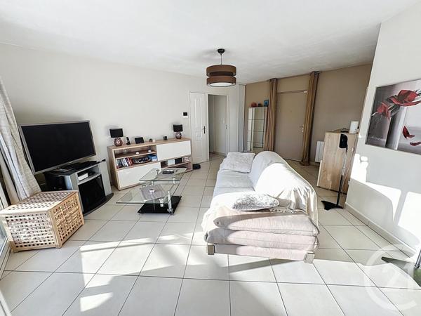 Appartement F3 à vendre  3 pièces - 70 m2 LYON - 69007