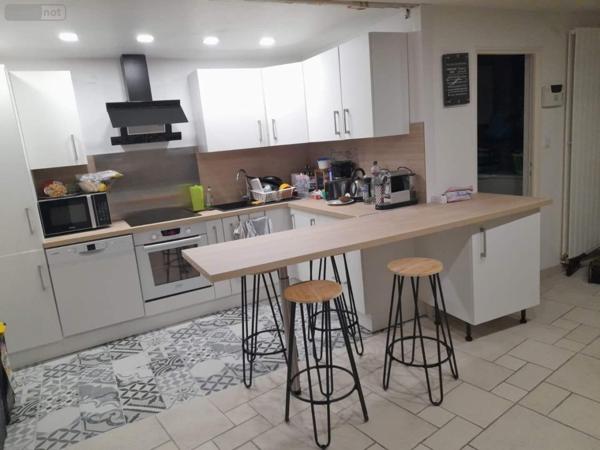 Immeuble à vendre à Fougères en Ille-et-Vilaine (35300), ref : 037/1867   
FOUGERES - Centre ville