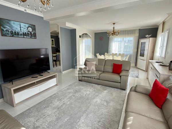 Maison récente tres bon etat 5 chambres ERA CAEN UNIVERSITE