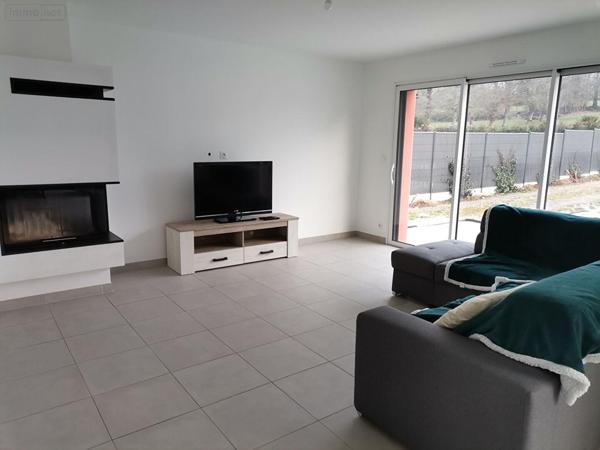 Maison à vendre à Bréal-sous-Montfort en Ille-et-Vilaine (35310), ref : 048-V781M