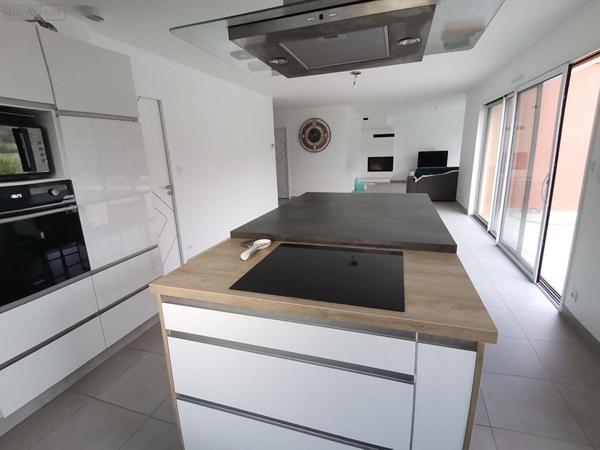 Maison à vendre à Bréal-sous-Montfort en Ille-et-Vilaine (35310), ref : 048-V781M