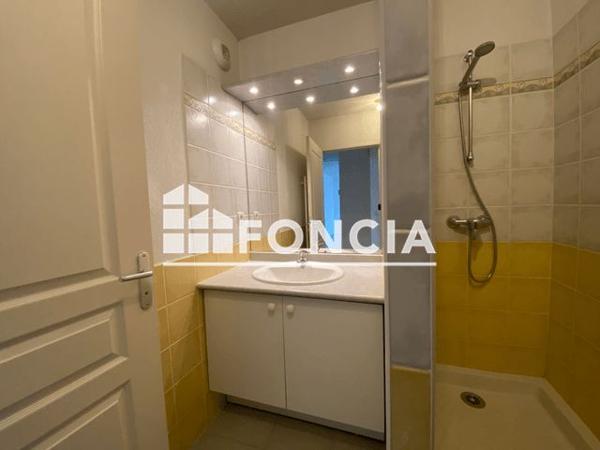 Location Appartement 2 pièces 47.1 m² - 3.5.7 AV. JOSEPH LACROIX Uzes 30700