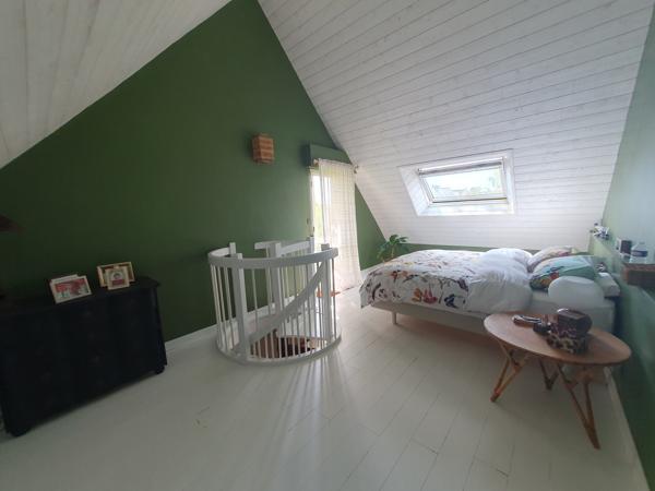 Maison 8 pièce(s) 6 chambre(s) 205 m²