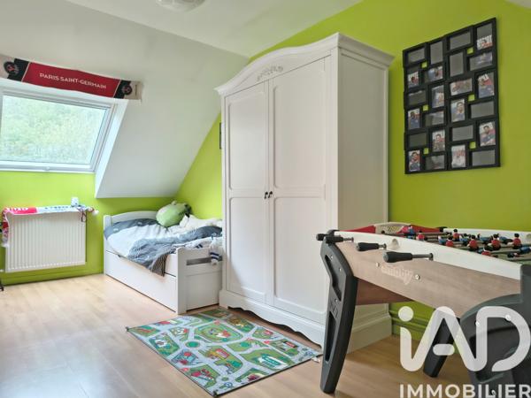Maison à vendre 5 pièces 158 m² Saint-Arnoult-en-Yvelines