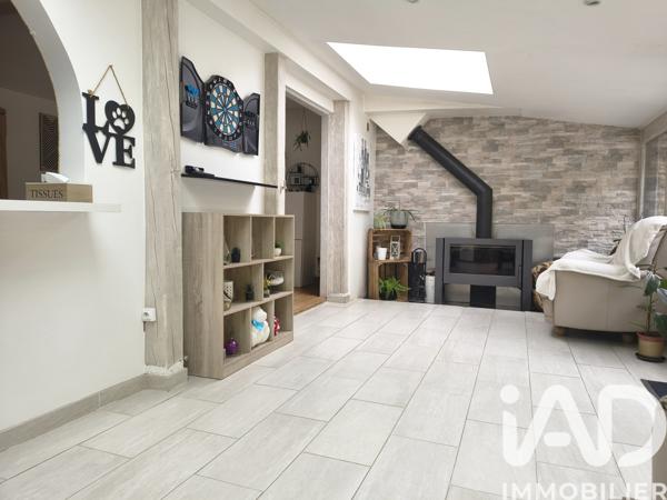 Maison à vendre 5 pièces 158 m² Saint-Arnoult-en-Yvelines