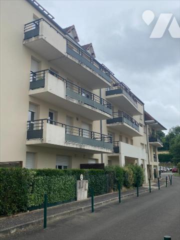 DREUX Centre ville - APPARTEMENT 3 pièces avec terrasse et parking