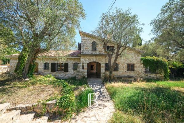 Villefranche-sur-Mer, Villa  233 m² à vendre