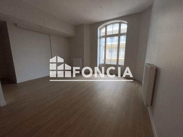 Location Appartement 2 pièces 49.5 m² - 14 RUE ELISEE RECLUS Saint-etienne 42000