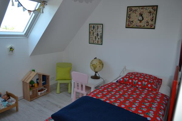 Plougasnou (29630) Plougasnou coeur du bourg, appartement récent, deux chambres et un bureau.