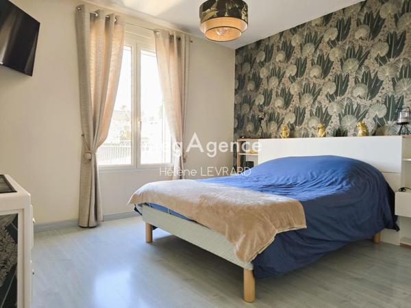 Maison à Sillé-le-Guillaume, 72140 - 8 pièces 148m²