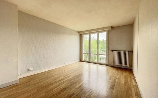 Appartement à vendre    4 pièces • 72 m2 Beauvais
