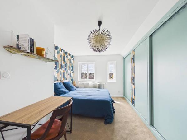 Maison d'exception de 220 m² avec vue panoramique sur Poitiers , 5 chambres ,jardin