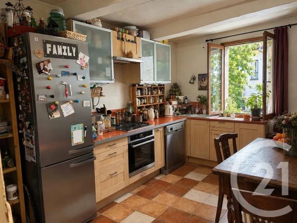 Maison à vendre  4 pièces - 103 m 2   ENTREVAUX  - 04