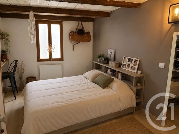 Maison à vendre  4 pièces - 103 m 2   ENTREVAUX  - 04
