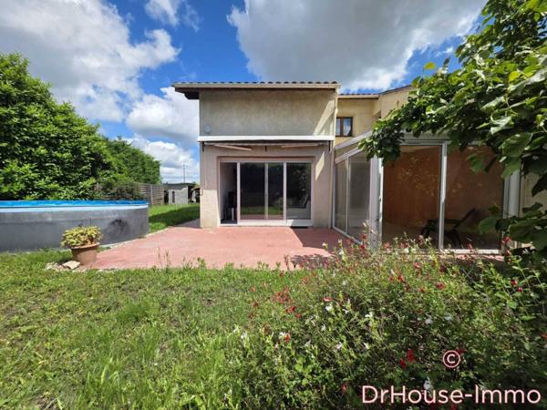 Maison à vendre 5 pièces de 133 m²