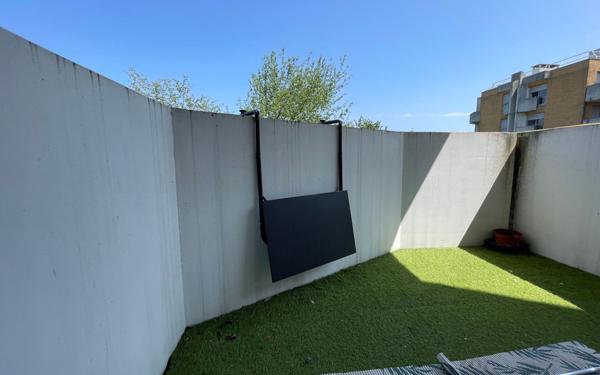 Appartement à vendre    2 pièces • 41,01 m2 Noisy-le-Grand