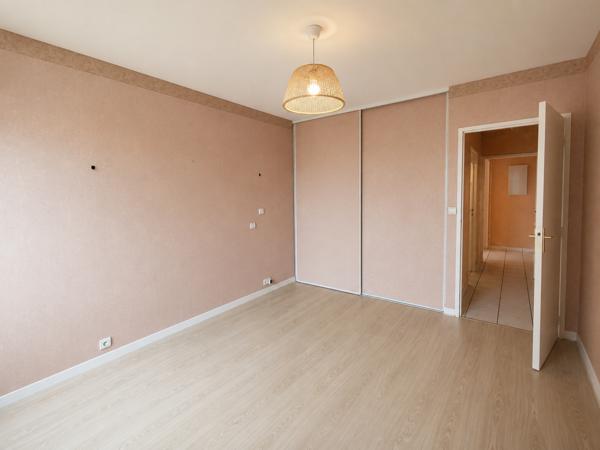 Appartement 4 pièce(s) 3 chambre(s) 106 m²