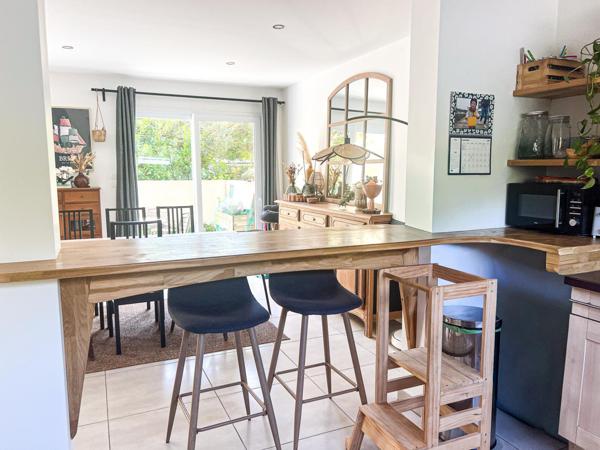 Maison contemporaine 2011 à Gouesnou – Lumineuse, spacieuse et sans vis-à-vis