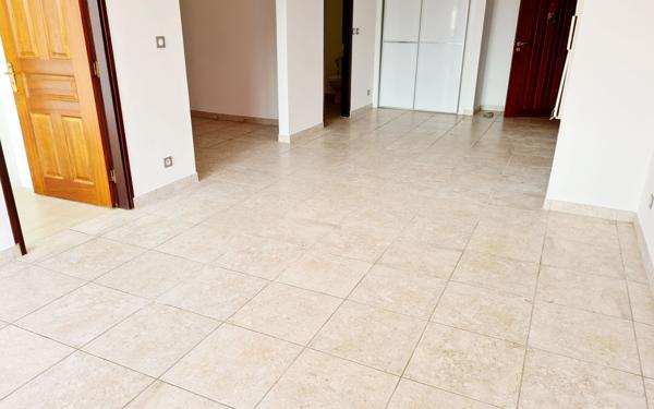 Appartement à vendre    2 pièces •  Cayenne