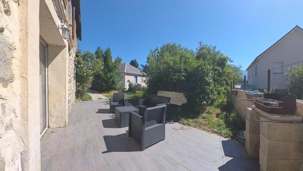 Maison familiale de 140 m² avec jardin – La Mure (38350)