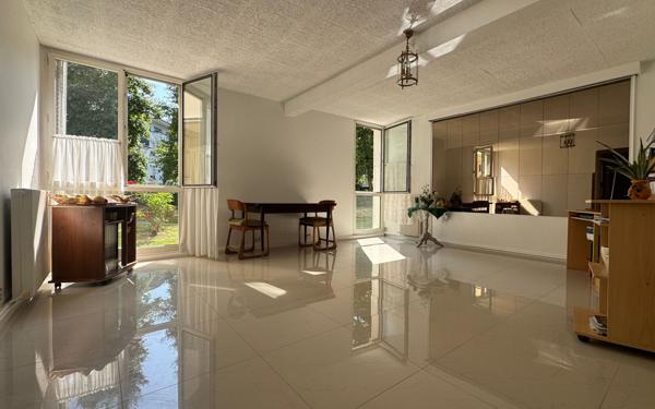 Appartement à vendre    4 pièces • 79 m2 Le Plessis-Trévise