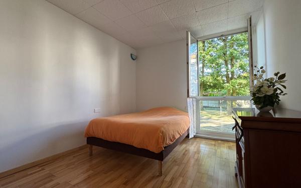 Appartement à vendre    4 pièces • 79 m2 Le Plessis-Trévise