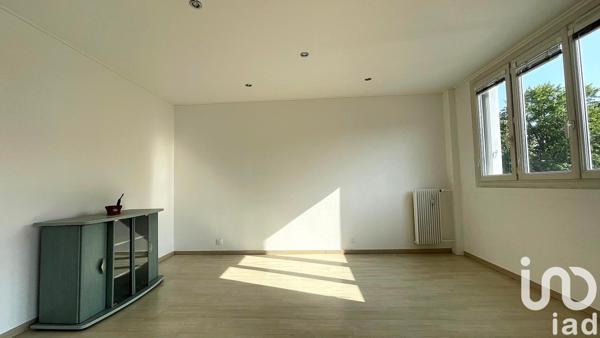 Appartement à vendre 4 pièces 74 m² Égly